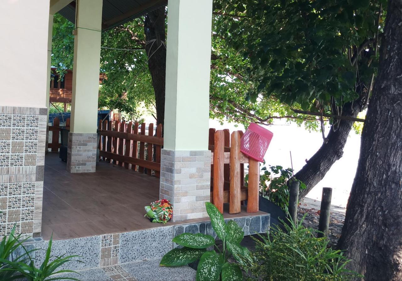 Lena House Flores Hitokalak エクステリア 写真